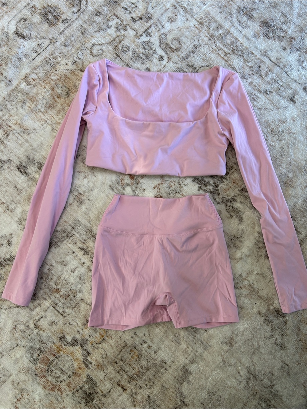 Women’s set size medium